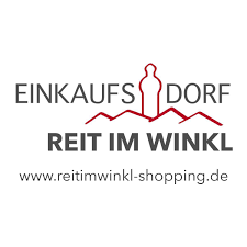 Einkaufsdorf Reit im Winkl (c) Hannes Heigenhauser - Mount Inspire Storytelling und Online Marketing